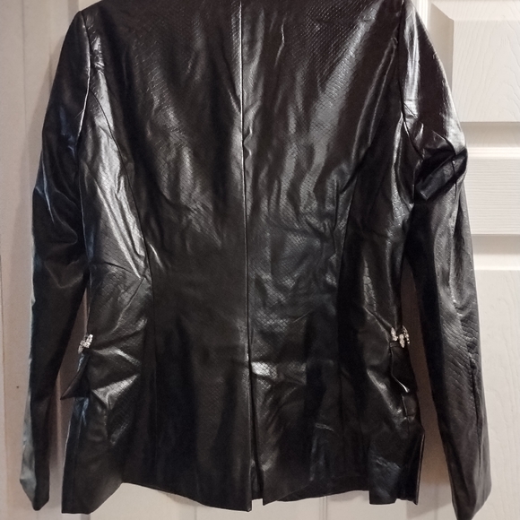 VENUS Black Blazer with Silver Accents - Picture 6 of 11